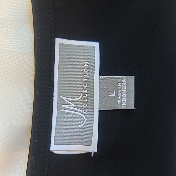 JM Collection sleeveless top - Picture 3 of 4